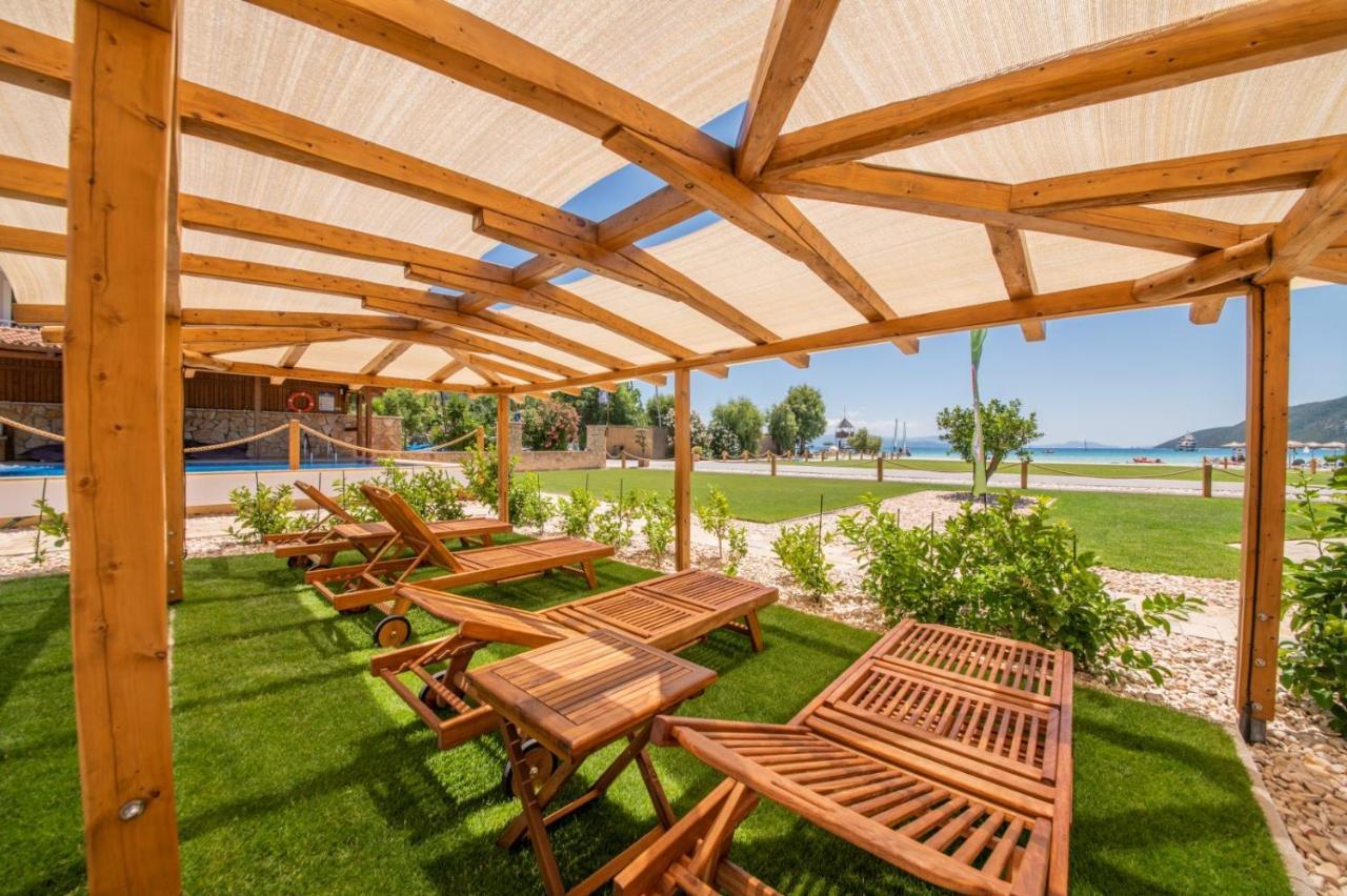 Seaside Resort Vasiliki Exterior photo